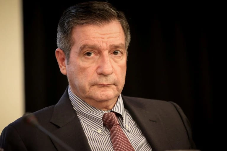 Συνθήματα κατά του Γιώργου Καμίνη σε μεζεδοπωλείο στην Καισαριανή -Έφυγε άρον άρον